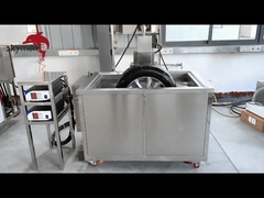 Schwere Felgenreinigung mit dem Skymen Ultraschall-Radreiniger.